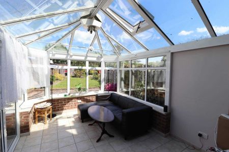 Cressex Road, High Wycombe - Photo 2