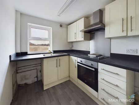 2 bedroom terraced house to rent - Photo 3