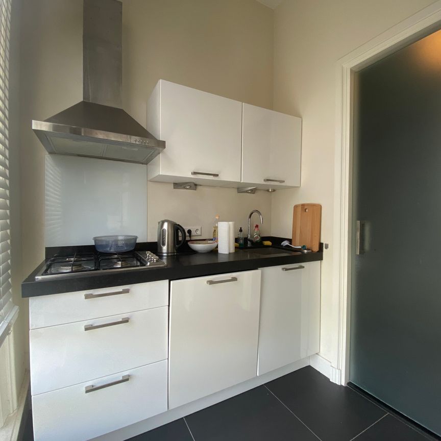 Te huur: Studio Zwarteweg 79 B in Den Haag - Foto 1