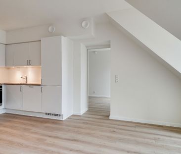 2-vær. lejlighed med egen altan - Photo 3