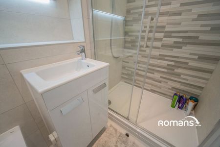 Corn Path, Finchwood Park, Wokingham, RG40 - Photo 5