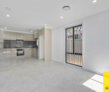 TWO BEDROOM GRANNY FLAT - Photo 2