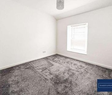 North Avenue, Aberdare, CF44 - Photo 3
