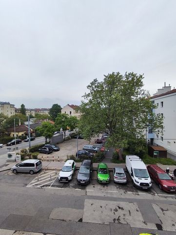 Unbefristet, wunderschöne ruhige Wohnung mit Grünblick im 2.OG, 3 Min zur U3, sehr sicheres Haus, RIN 22 - Photo 2