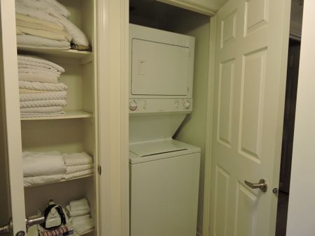 For Lease - 4855 Half Moon Grove Unit# 2, Mississauga, Ontario - Photo 5