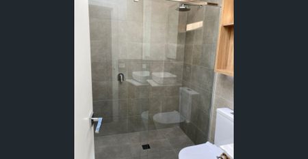 Modern 2-Bedroom Townhouse in Central Reservoir - Photo 4