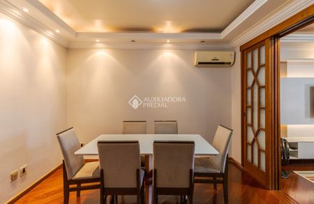 Casa com 4 quartos e 180m² para alugar em Fátima, Canoas. - Photo 2