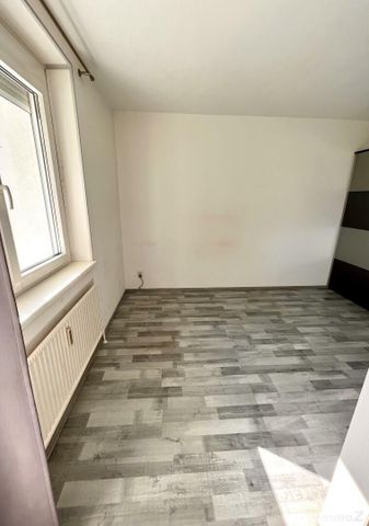 ab 1.4. 2026 - Nette 2 Raum Wohnung im Hochparterre mit Süd-Loggia, barrierefreier Zugang - Photo 2