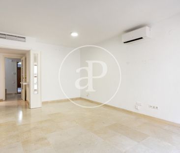 Penthouse for rent with Terrace in Pla del remei (Valencia) - Photo 3