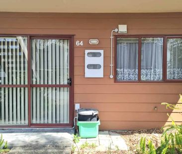 1-Bedroom Unit with 2 Parking Spaces - Photo 5