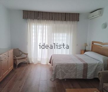 Alquiler de estudio en Avenida Rocio Jurado - Photo 1