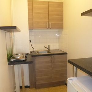 Appartement à louer - REIMS COURLANCY - Photo 2