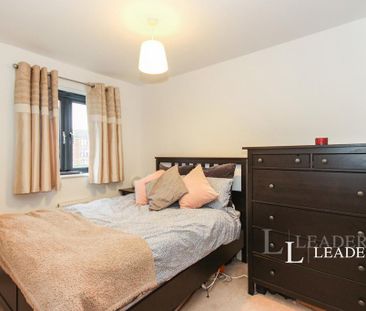 3 bedroom terraced house to rent - Photo 2