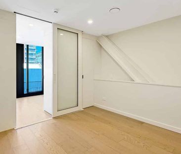 Welcome to 308/10 Alpha Street - Photo 4