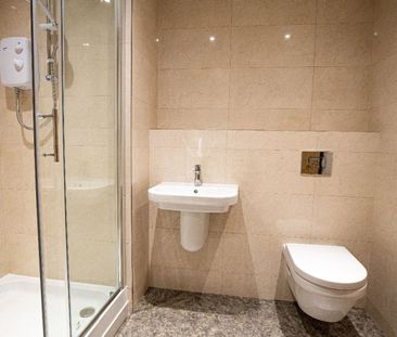 3 bed Apartment 42 Ecco - Photo 4