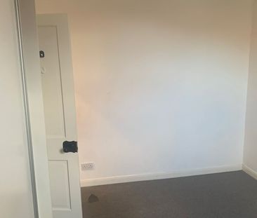 Room in a Shared House, Whittier Road, NG2 - Photo 1