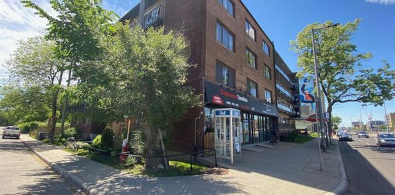One-Bedroom (3.5) - 5309 Place Lucy, Montréal - Photo 2