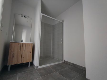 Location Appartement 2 pièces 41m² LABARTHE SUR LEZE 31860 - Photo 4