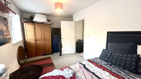 3 bedroom detached house to rent - Photo 4