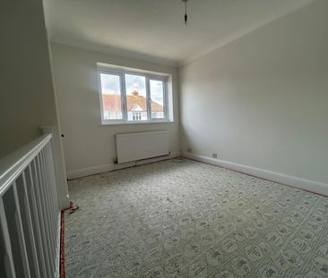 1 bedroom end of terrace to rent Broadwater - Photo 3
