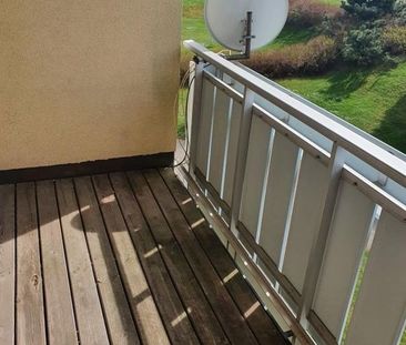 Ruhig und im GrÃ¼nen gelegene Traumwohnung mit Balkon und weitem Bl... - Photo 2