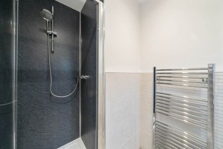Price £1,695 pcm - Available Now - Unfurnished - Photo 4