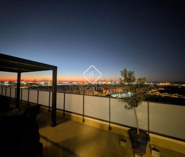 3 bedroom luxury penthouse for rent in Valencia, Spain - Photo 1