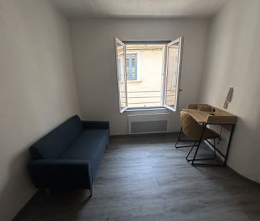 Location Appartement 1 pièce 18m² NARBONNE 11100 - Photo 2