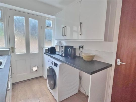 3 bedroom detached house to rent - Photo 1