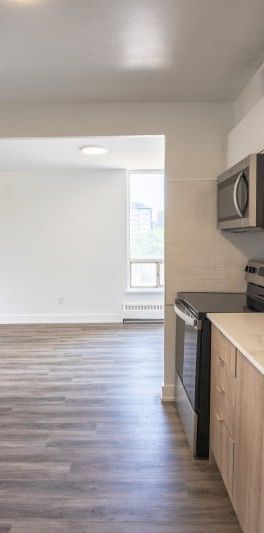 25 St. Dennis - Photo 1