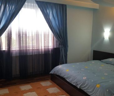 Vila 5 camere , in Ploiesti, zona 8 Martie. - Photo 5
