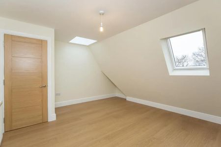 New Wanstead, Snaresbrook, E11 - Photo 4