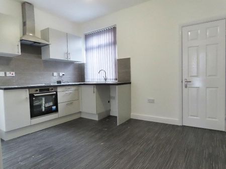 2 bedroom terraced house to rent - Photo 5