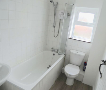 1 bedroom semi-detached house to rent - Photo 4