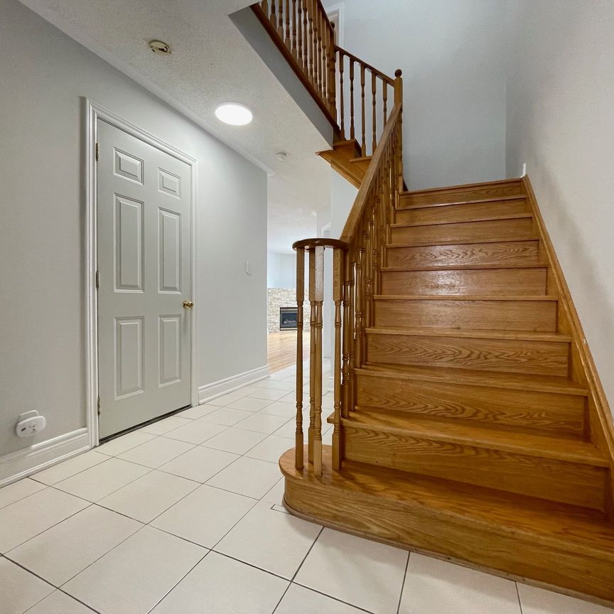 For Lease - 3952 Freeman Terrace Unit# Upper, Mississauga, Ontario - Photo 1