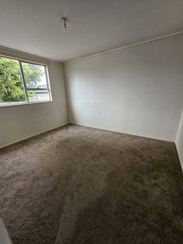 8 Quintal Place, Papatoetoe - Photo 3