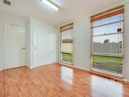 Affordable Family Living in Meadow Heights - Photo 3