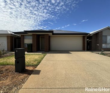 7 Senna Avenue, Andrews Farm, SA 5114 - Photo 5