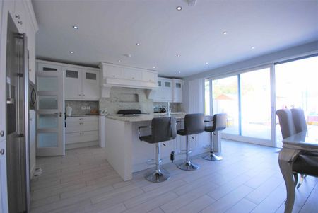 Oldbridge Glen, Lucan, Co. Dublin - Photo 2