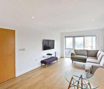 St Clements Avenue, Mile End, E3 - Photo 2