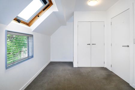 Mount Cook Living - Photo 5