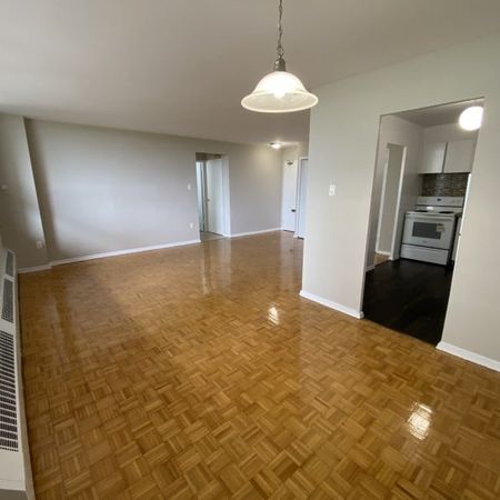 Jane Oak Apartments - Photo 3