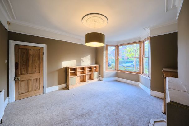 5 Bed Semi-Detached House, Brook Road, S8 - Photo 1