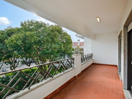 Apartamento T4+1 em Lisboa - Photo 2