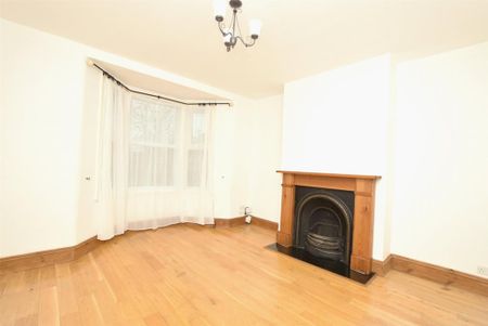 3 bedroom terraced house to rent - Photo 4