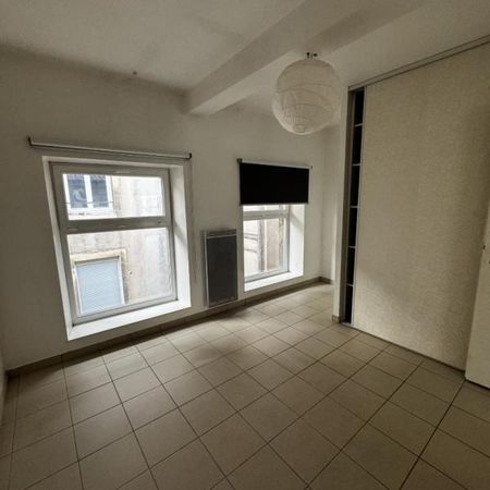 Location Appartement 3 pièces 86m² NANCY 54000 - Photo 4