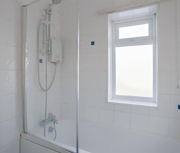 Manchester Road, Swinton - Photo 5