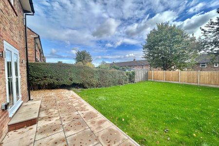 Birkin Avenue - Photo 2