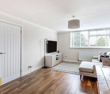 Barnetts Shaw, Oxted, RH8 - Photo 1