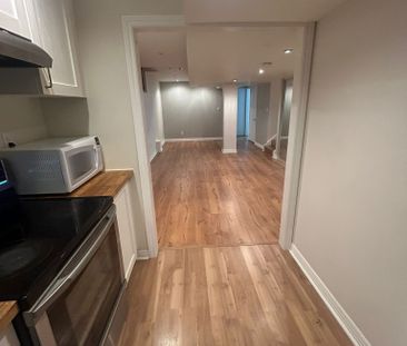 For Lease - 5299 Roadside Way, Mississauga, Ontario - Photo 6